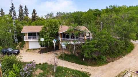Photo of 325 Minnewaukan Road, Tillicum Beach, AB T4V 2M9 (MLS # A2337766)