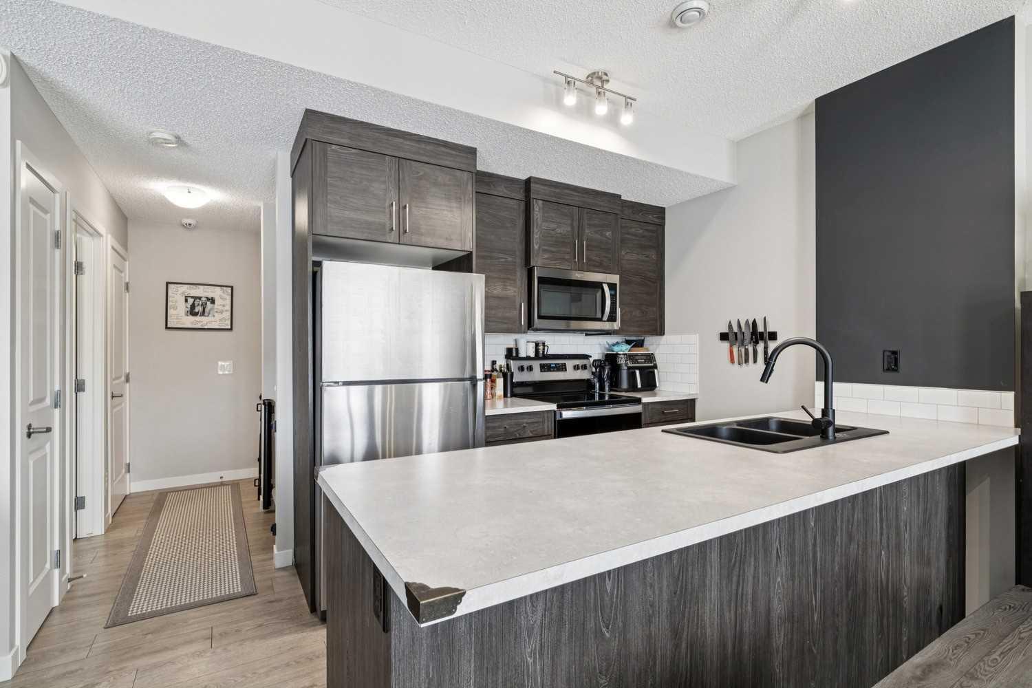 250 Fireside View 1009