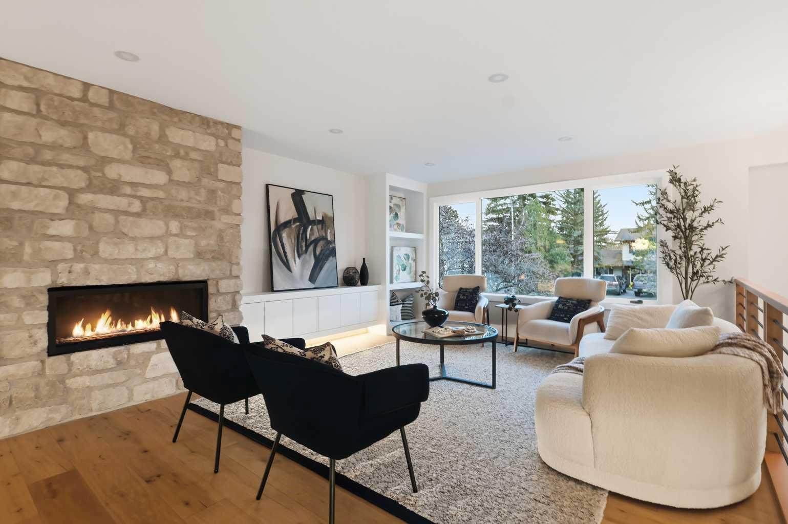 902 Varsity Estates Place NW