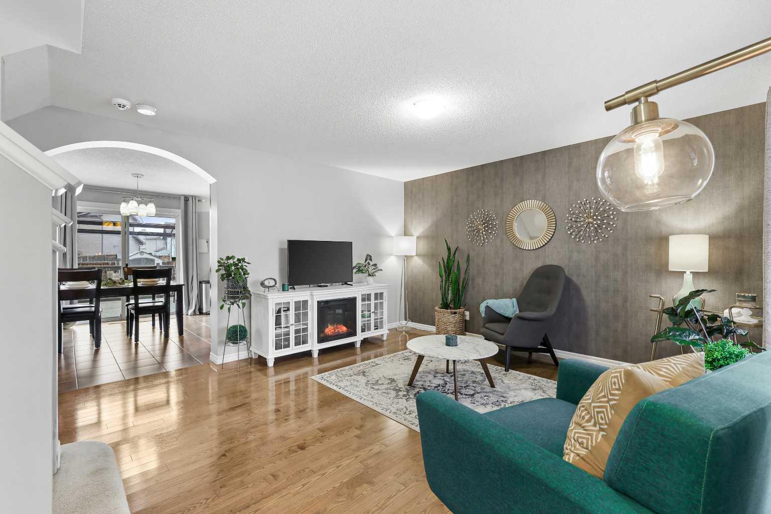 25 McKinnon Street NW