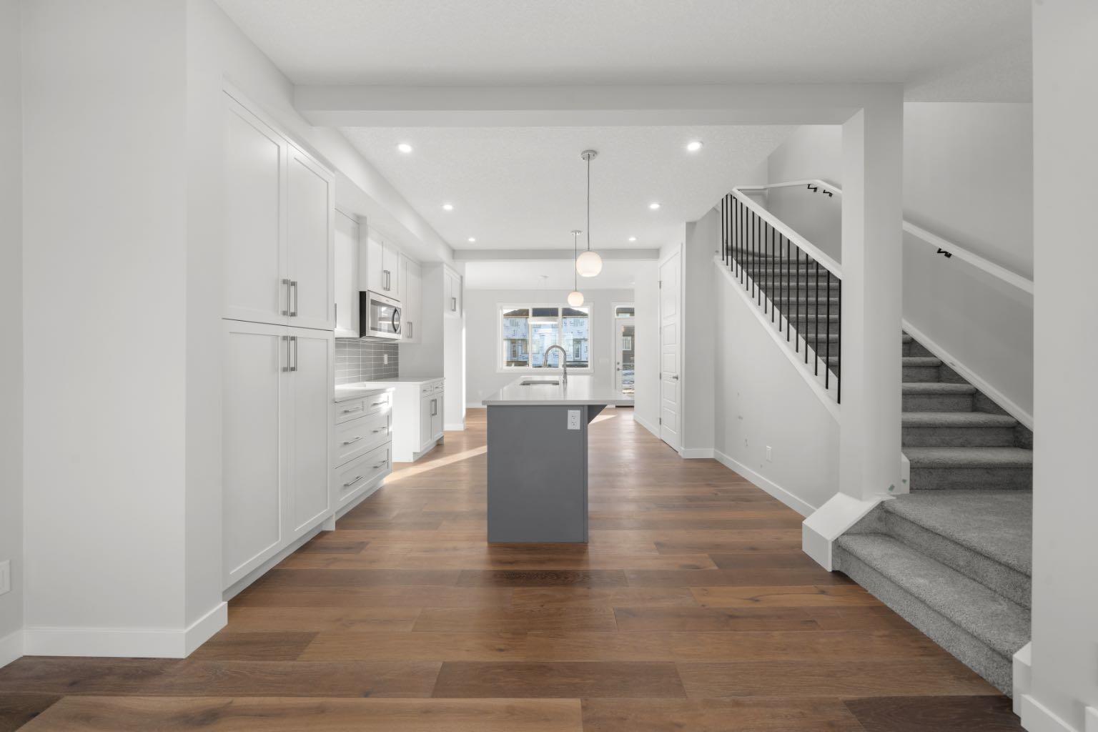 632 Sora Boulevard SE