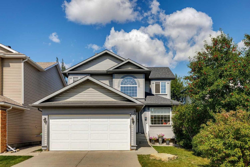 Photo of 40 Country Hills Bay NW, Calgary, AB T3K 4Y6 (MLS # A2343591)