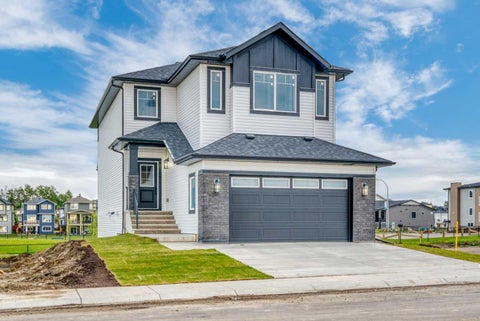 Photo of 112 Lakewood Crescent, Strathmore, AB T1P 2J9 (MLS # A2354083)