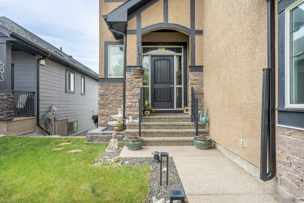 597 Muirfield Crescent