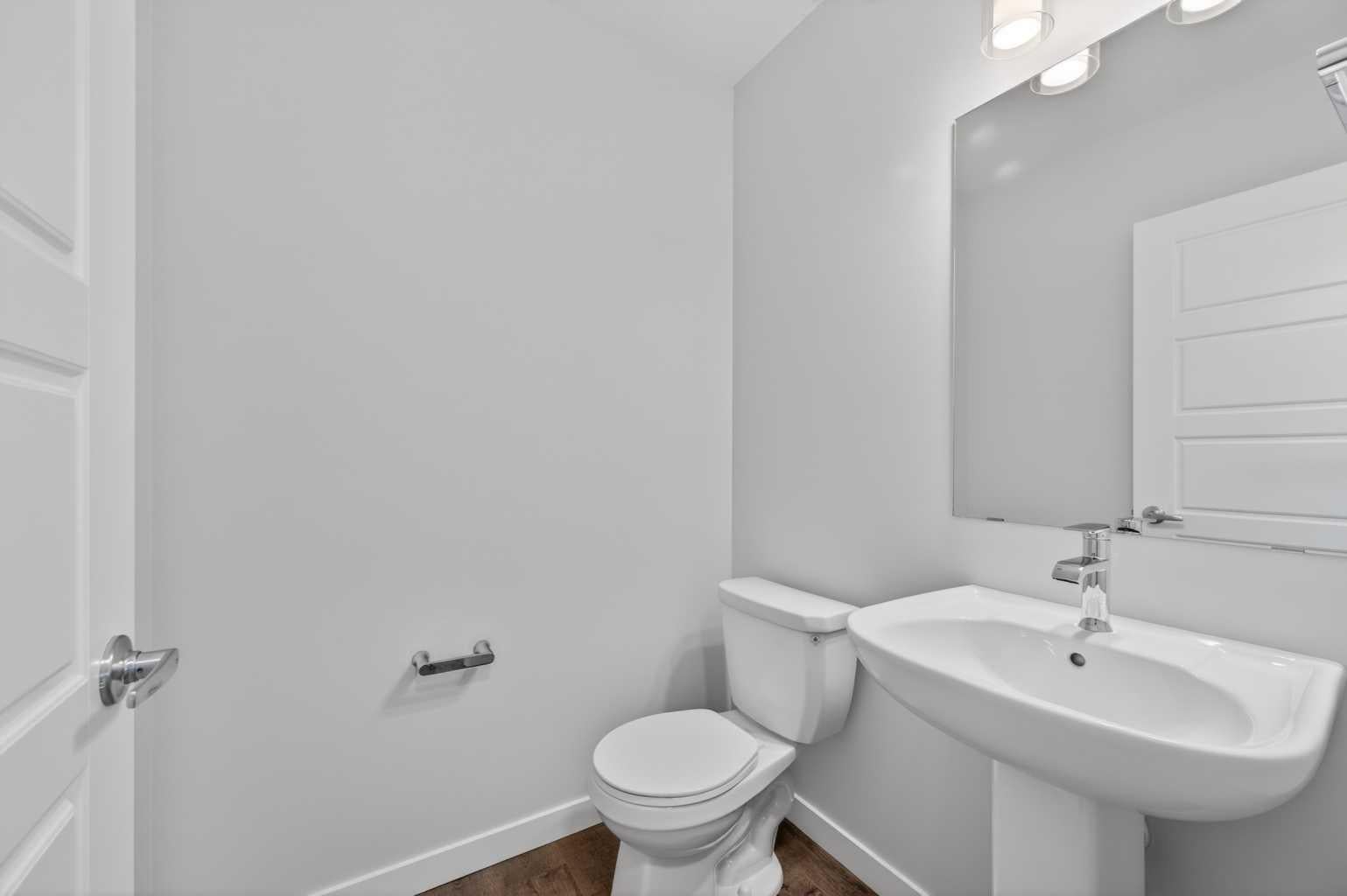 28 Red Embers Plaza NE 203