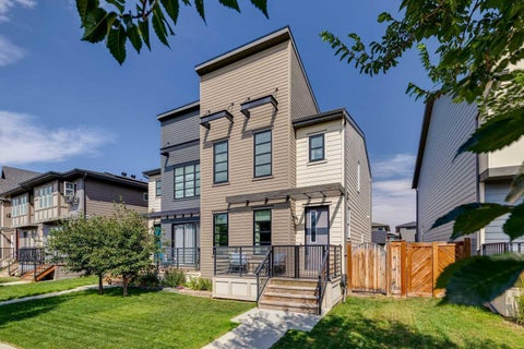Photo of 1301 Walden Drive SE, Calgary, AB T2X 2H2 (MLS # A2340963)
