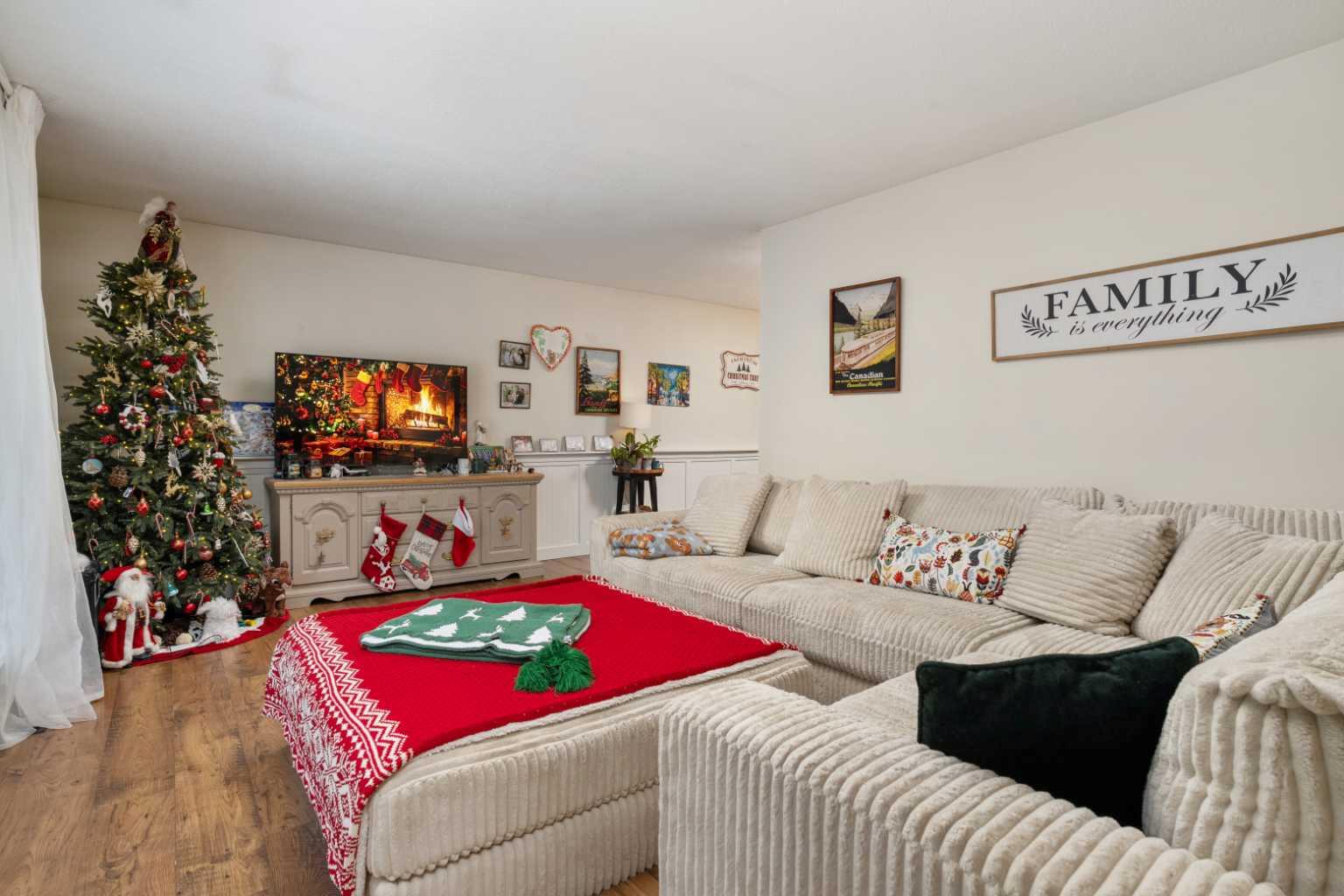 2 Grand Park Crescent