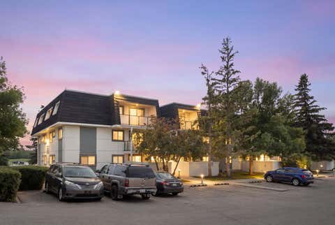 Photo of 3115 51 Street SW #2301, Calgary, AB T3E 6P4 (MLS # A2339072)