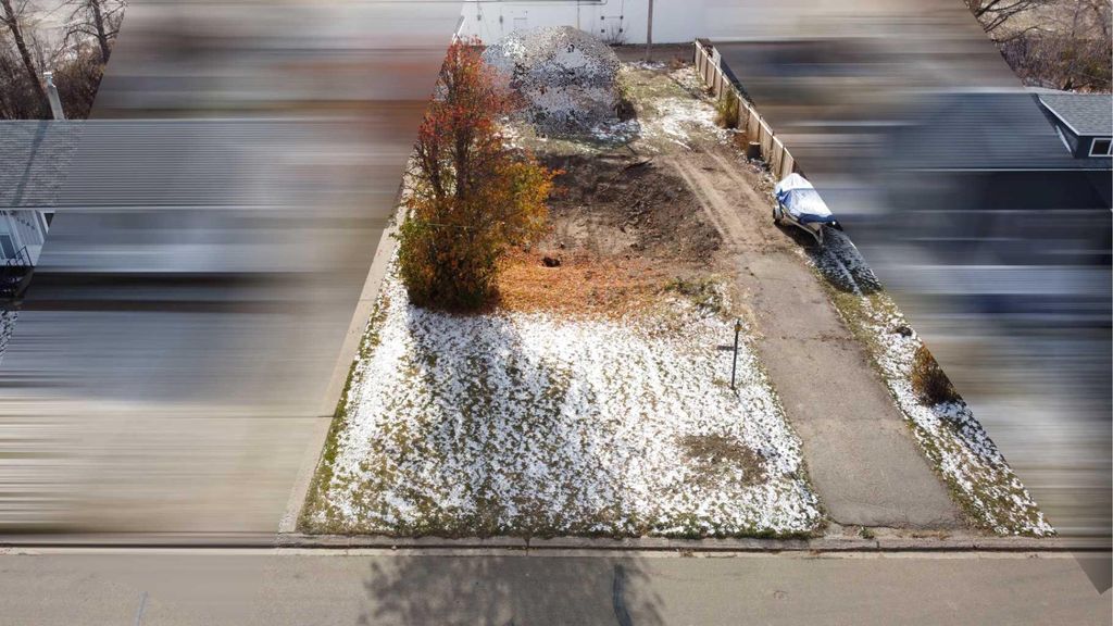 Photo of 1041 15 Avenue, Wainwright, AB T9W 1J8 (MLS # A2089854)