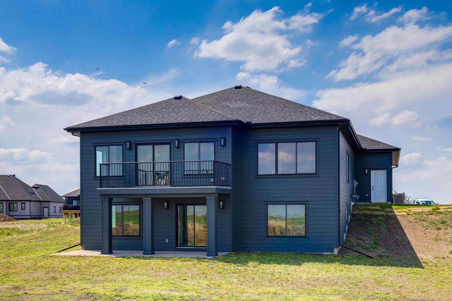 232 Red Tail Ridge SE
