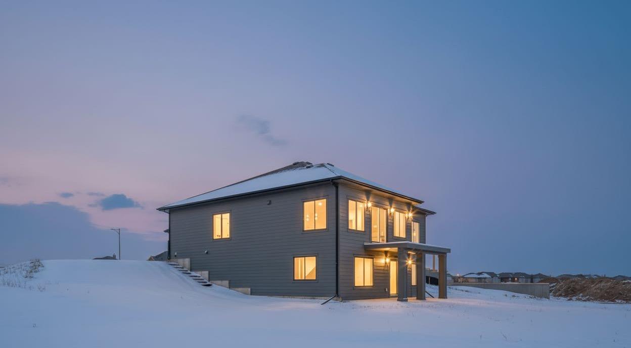 232 Red Tail Ridge SE