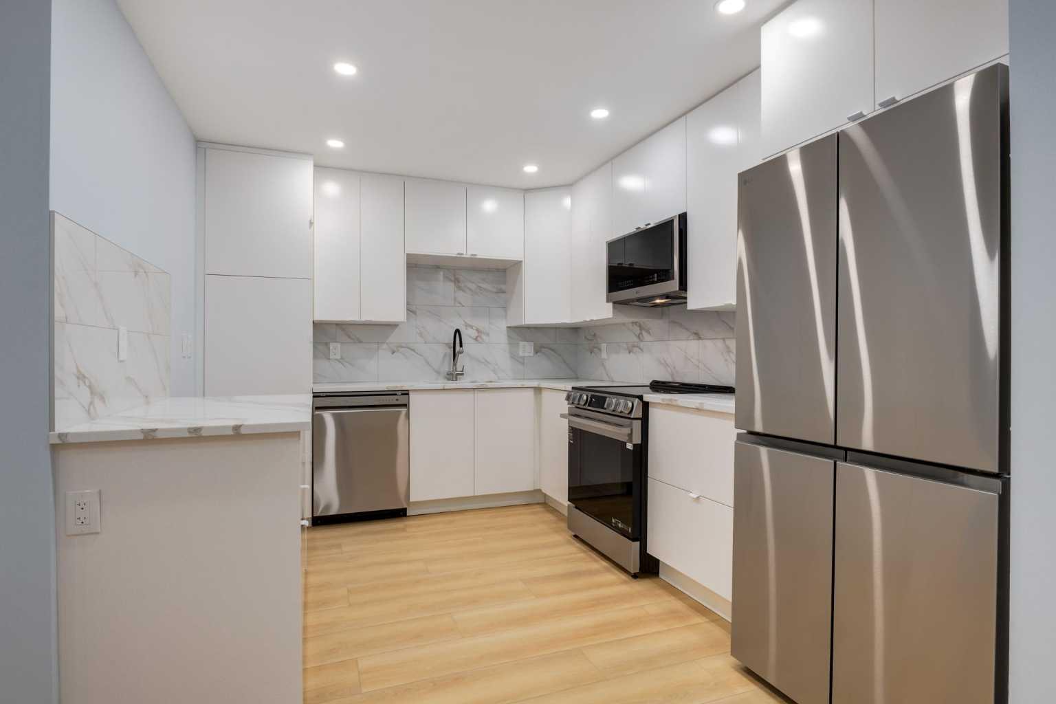 2425 90 Avenue SW 325