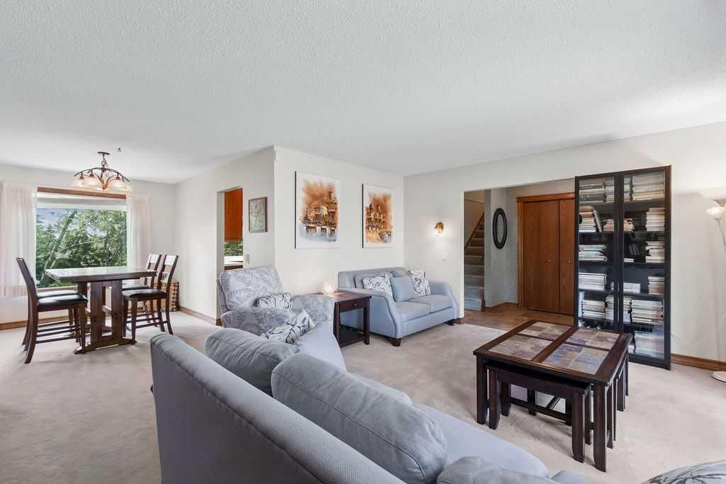 Photo of 652 Dalmeny Hill NW, Calgary, AB T3A 1T6 (MLS # A2311707)