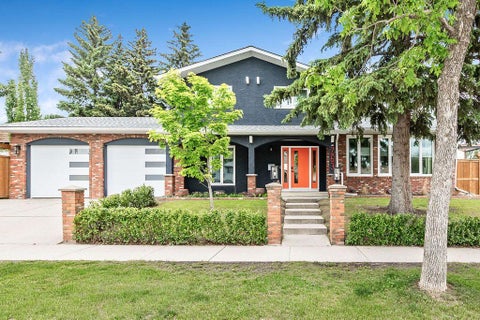 Photo of 263 Silvergrove Place NW, Calgary, AB T3B 4T5 (MLS # A2321785)