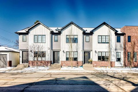 1219 6 Street NE Calgary AB T2E 8A7