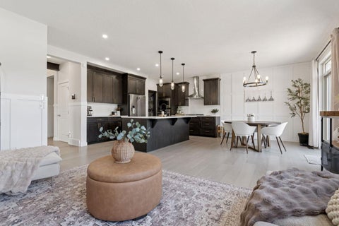 Photo of 206 Riviera View, Cochrane, AB T4C 0Z1 (MLS # A2301191)