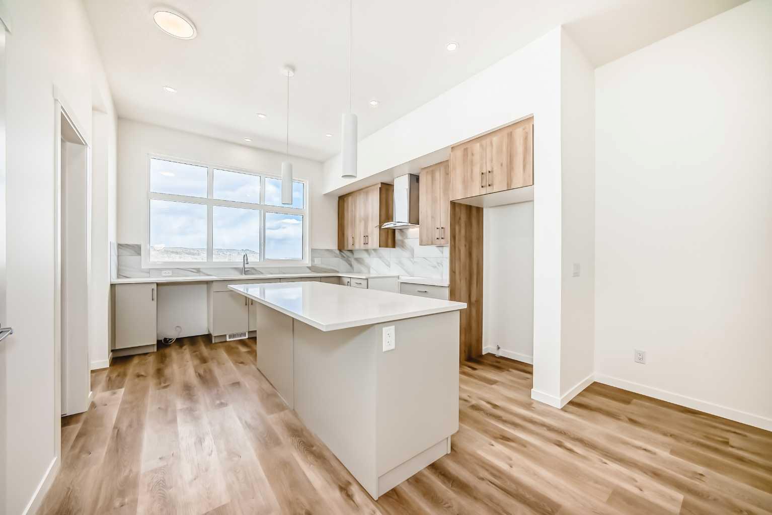 1078 Sawgrass Link NW