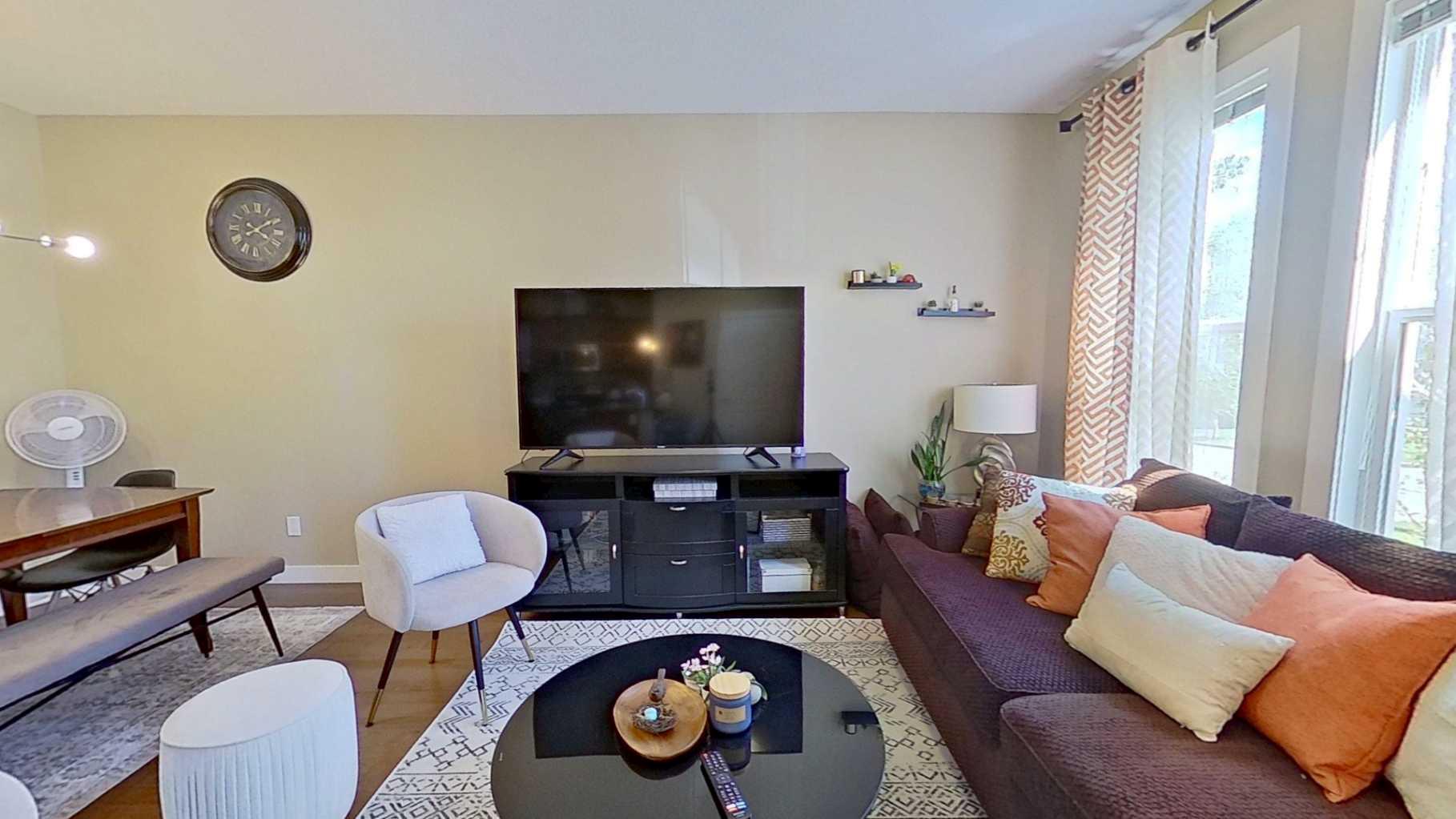 1304 Evanston Square NW