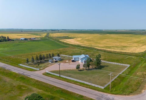 Photo of 204004 Twp Rd 6-4, Raymond, AB T0K 2S0 (MLS # A2333071)