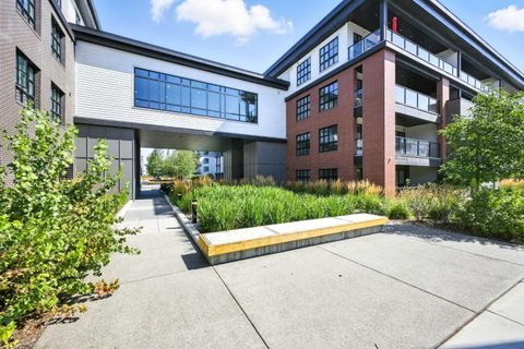 4275 Norford Avenue NW 419 Calgary AB T3B 6M2