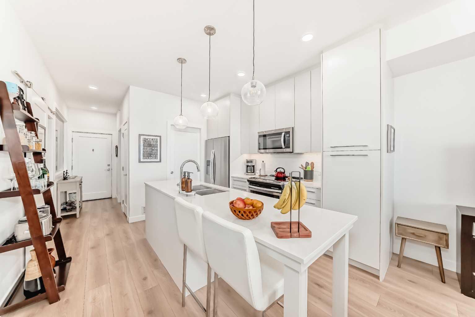 76 Cornerstone Passage NE 1406