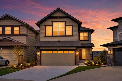 Photo of 109 Pantego Terrace NW, Calgary, AB T3K 0J9 (MLS # A2332222)