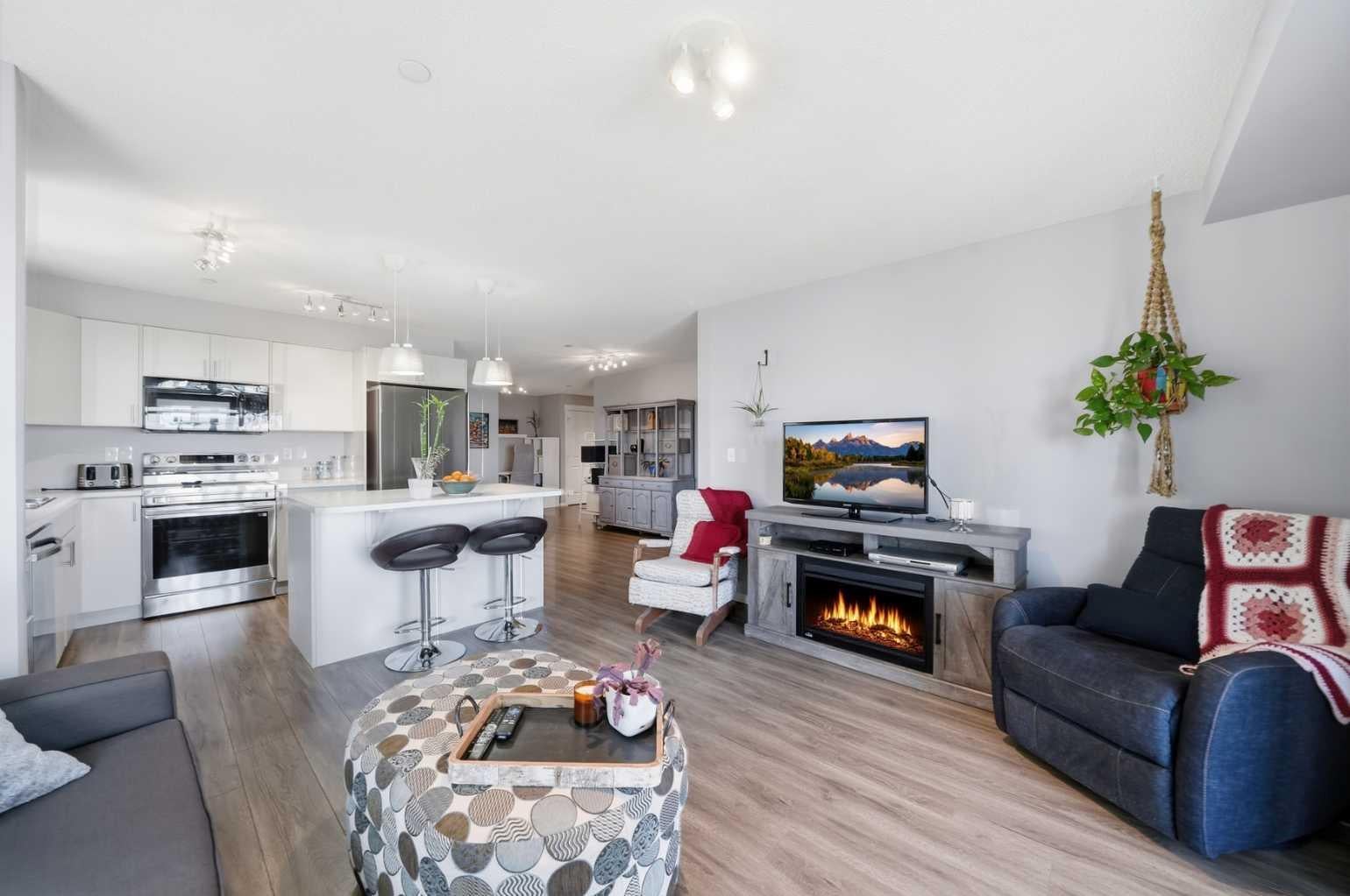 279 Copperpond Common SE 4201
