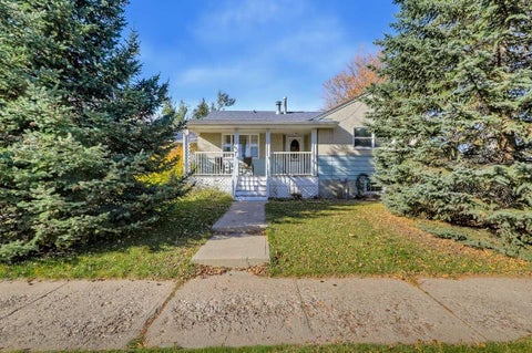 Photo of 103 2 Street SE, High River, AB T1V 1G7 (MLS # A2353349)