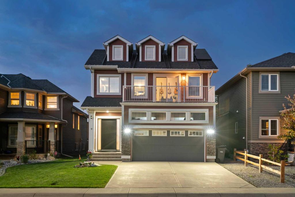 Photo of 9 Westridge Way, Okotoks, AB T1S 0K1 (MLS # A2314550)