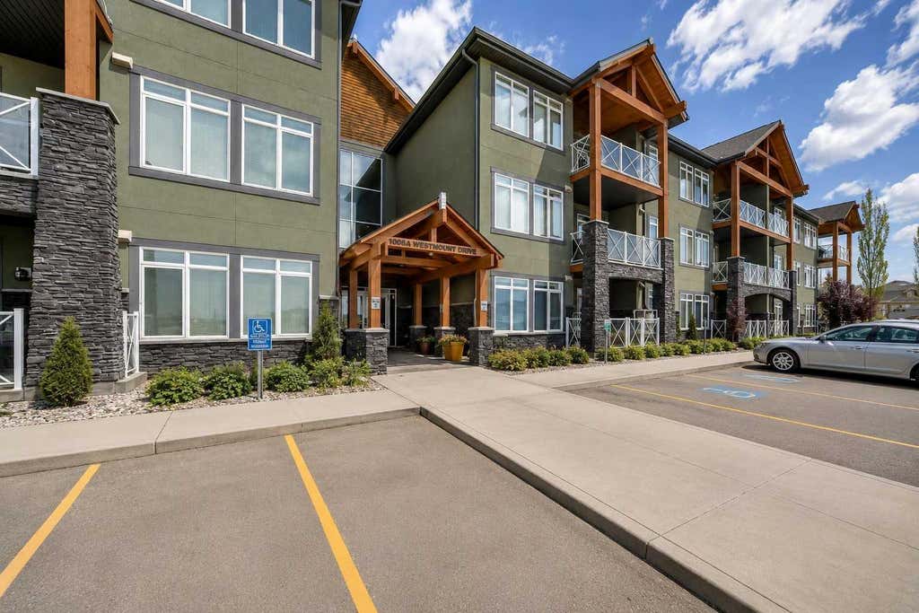 Photo of 1005A Westmount Drive #110, Strathmore, AB T1P 0C3 (MLS # A2320502)