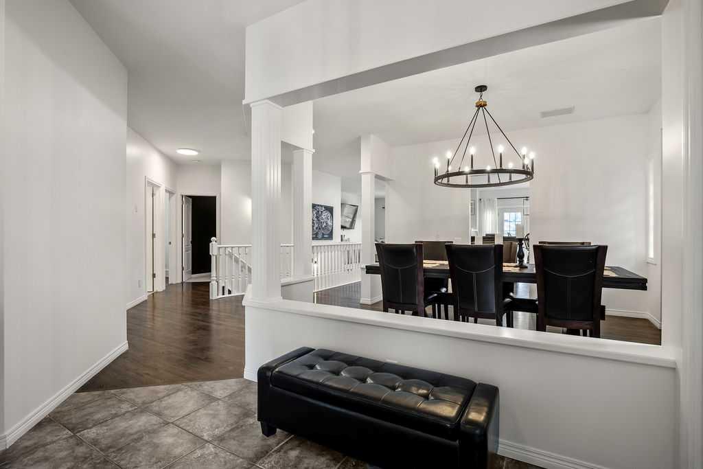 89 Evergreen Crescent SW