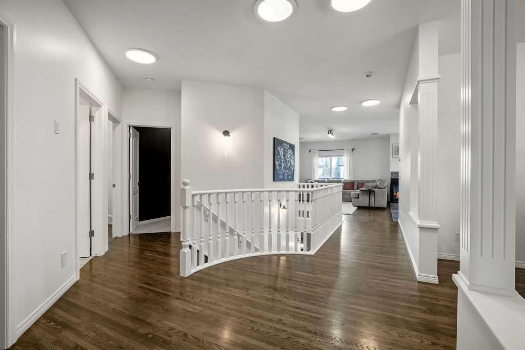 89 Evergreen Crescent SW