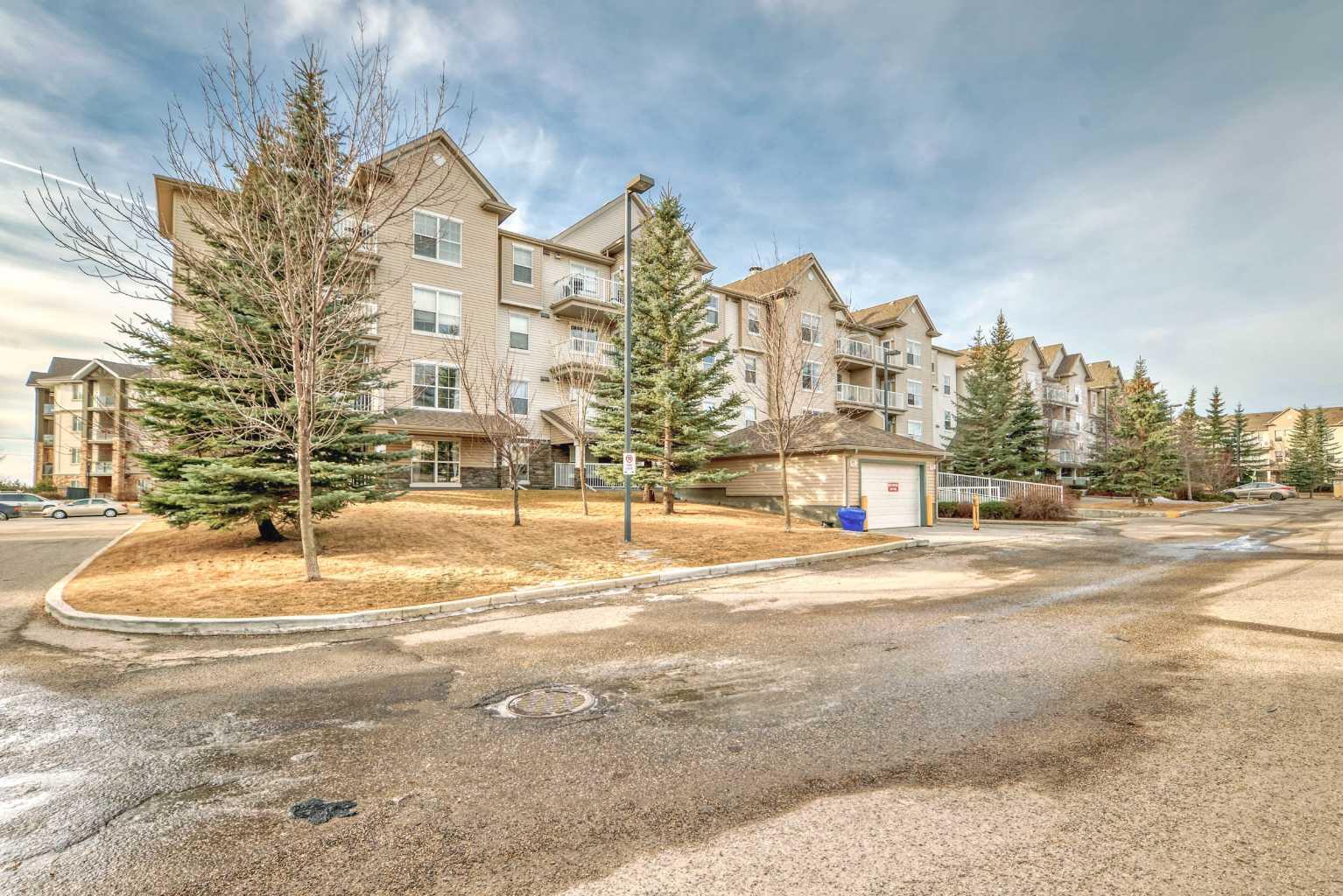 2000 Applevillage Court SE 315