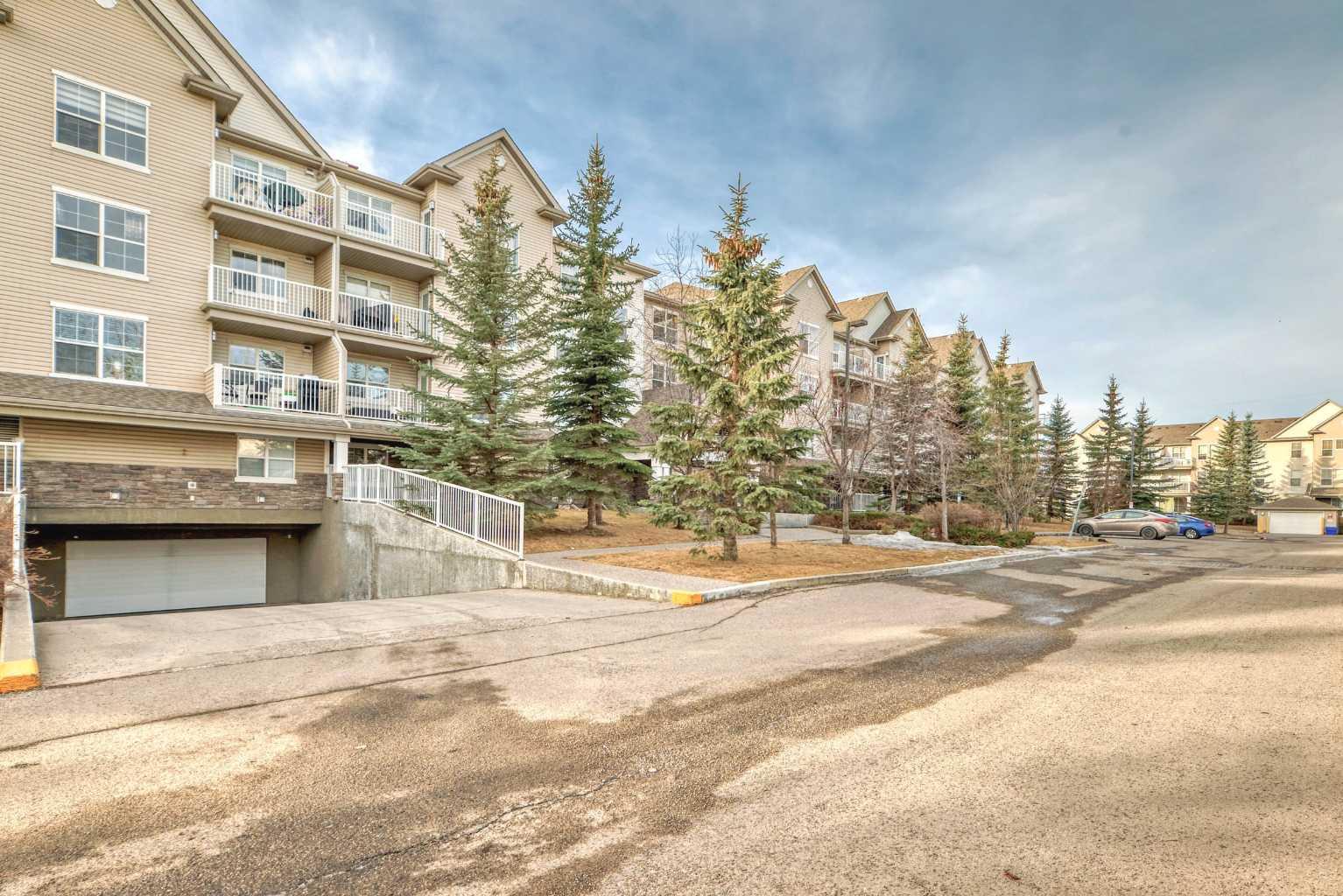 2000 Applevillage Court SE 315