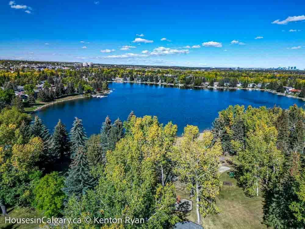 236 Midvalley Place SE