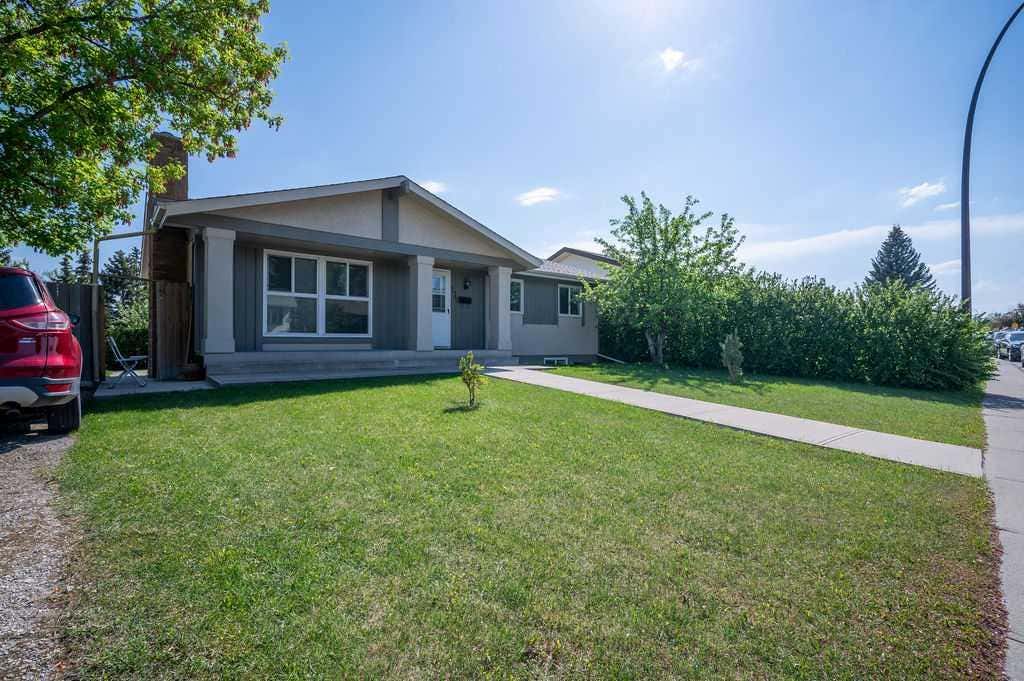 Photo of 139 Maitland Road NE, Calgary, AB T2A 4Z3 (MLS # A2315003)
