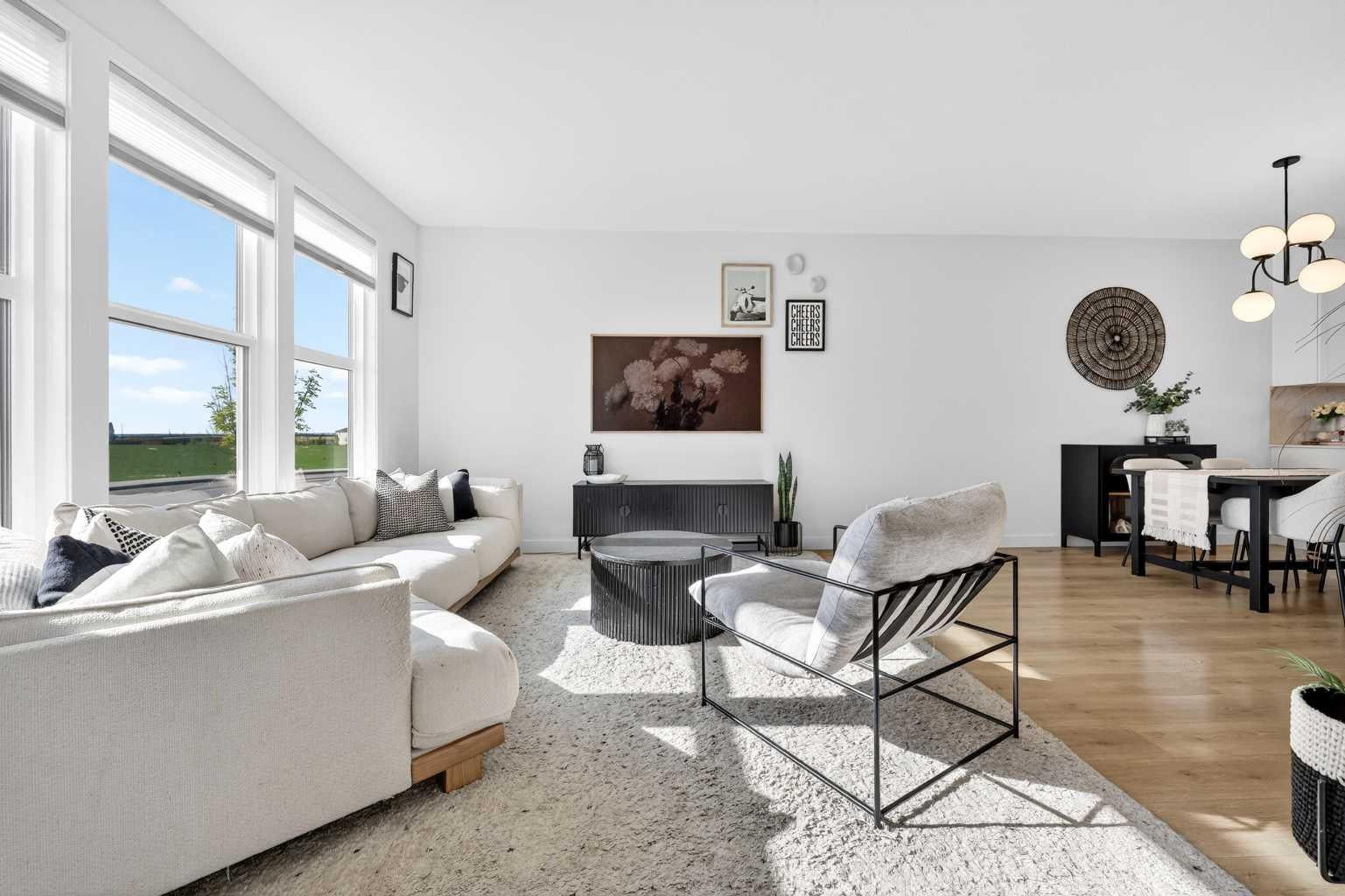 87 Heirloom Boulevard SE