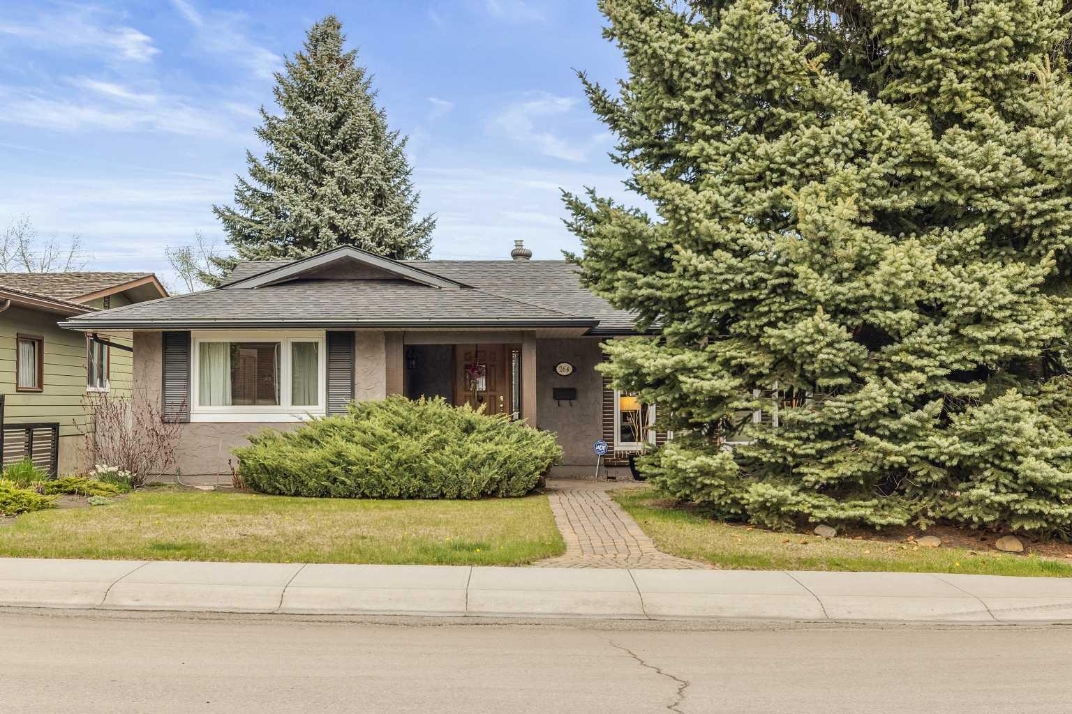 264 Parkland Crescent SE