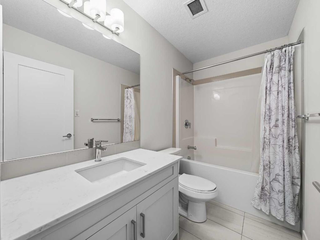 Photo of 500 Auburn Meadows Common SE #313, Calgary, AB T3M 3P5 (MLS # A2289478)