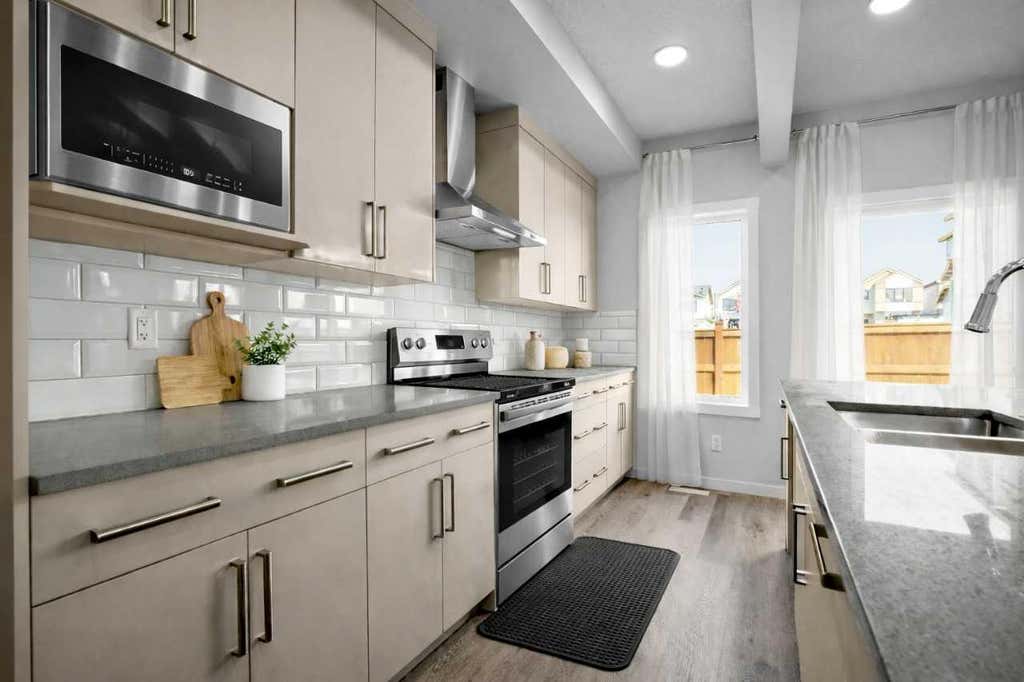 Photo of 111 Heritage Ridge, Cochrane, AB T4C 2J8 (MLS # A2325804)
