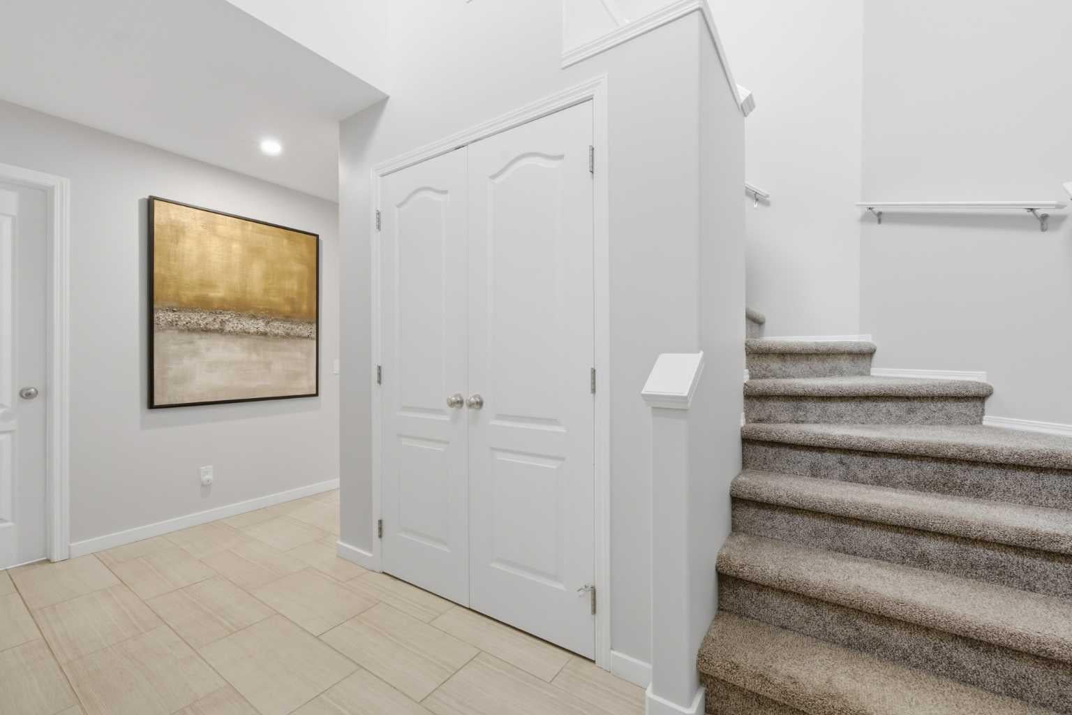121 Springmere Grove