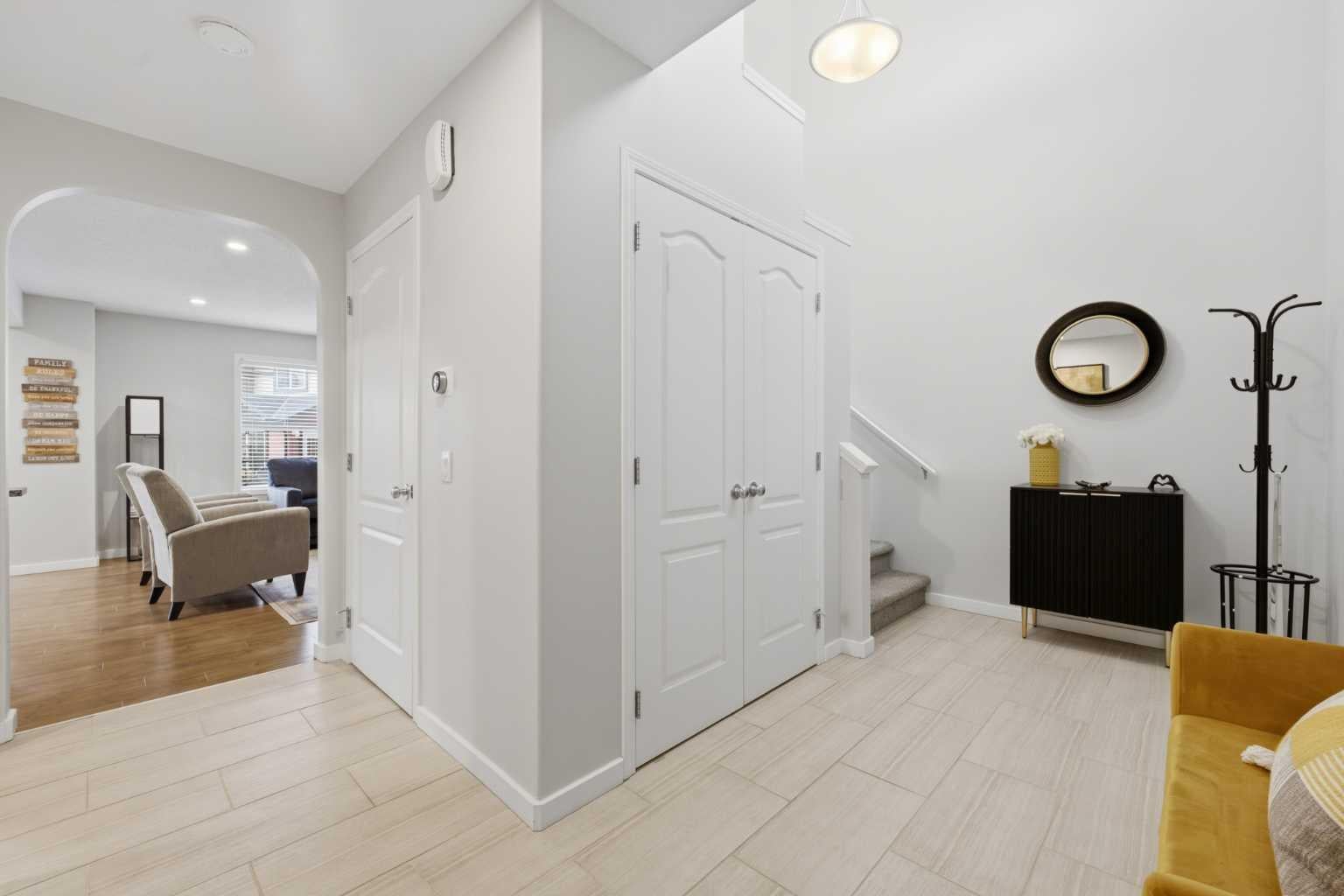 121 Springmere Grove