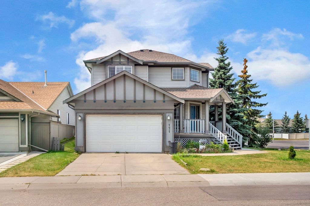 Photo of 171 Willowbrook Drive NW, Airdrie, AB T4B 2W5 (MLS # A2300271)