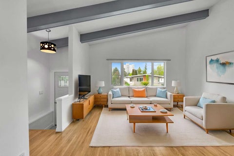 Photo of 639 Kingsmere Crescent SW, Calgary, AB T2V 2H9 (MLS # A2309706)