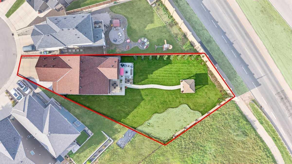 40 Sherwood Manor NW