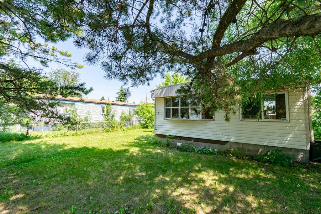 Photo of 4 48A Street Close, Alix, AB T0C 0B0 (MLS # A2350427)