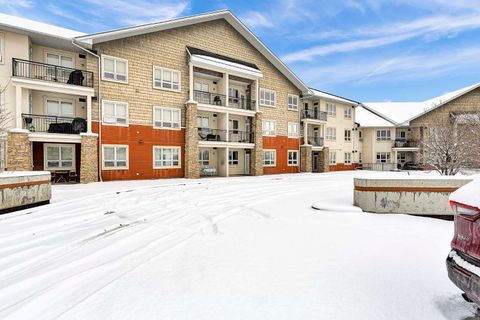 Photo of 26 Val Gardena View SW #415, Calgary, AB T3H 2V9 (MLS # A2295825)