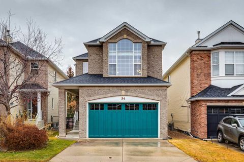 54 Discovery Ridge Gardens SW Calgary AB T3H 5L6