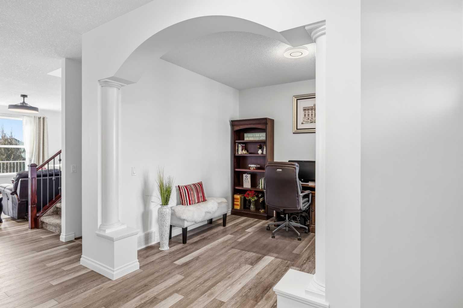 30 Ranchers Crescent