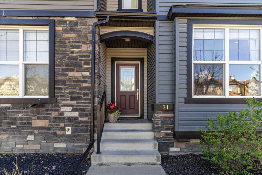 Photo of 121 Sandpiper Road, Fort McMurray, AB T9K 0L9 (MLS # A2338316)